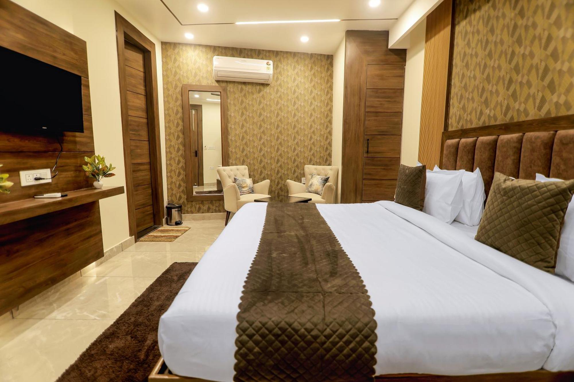 Hotel Hari Dhara, 100 Meters From Har-Ki-Pauri Haridwār Buitenkant foto