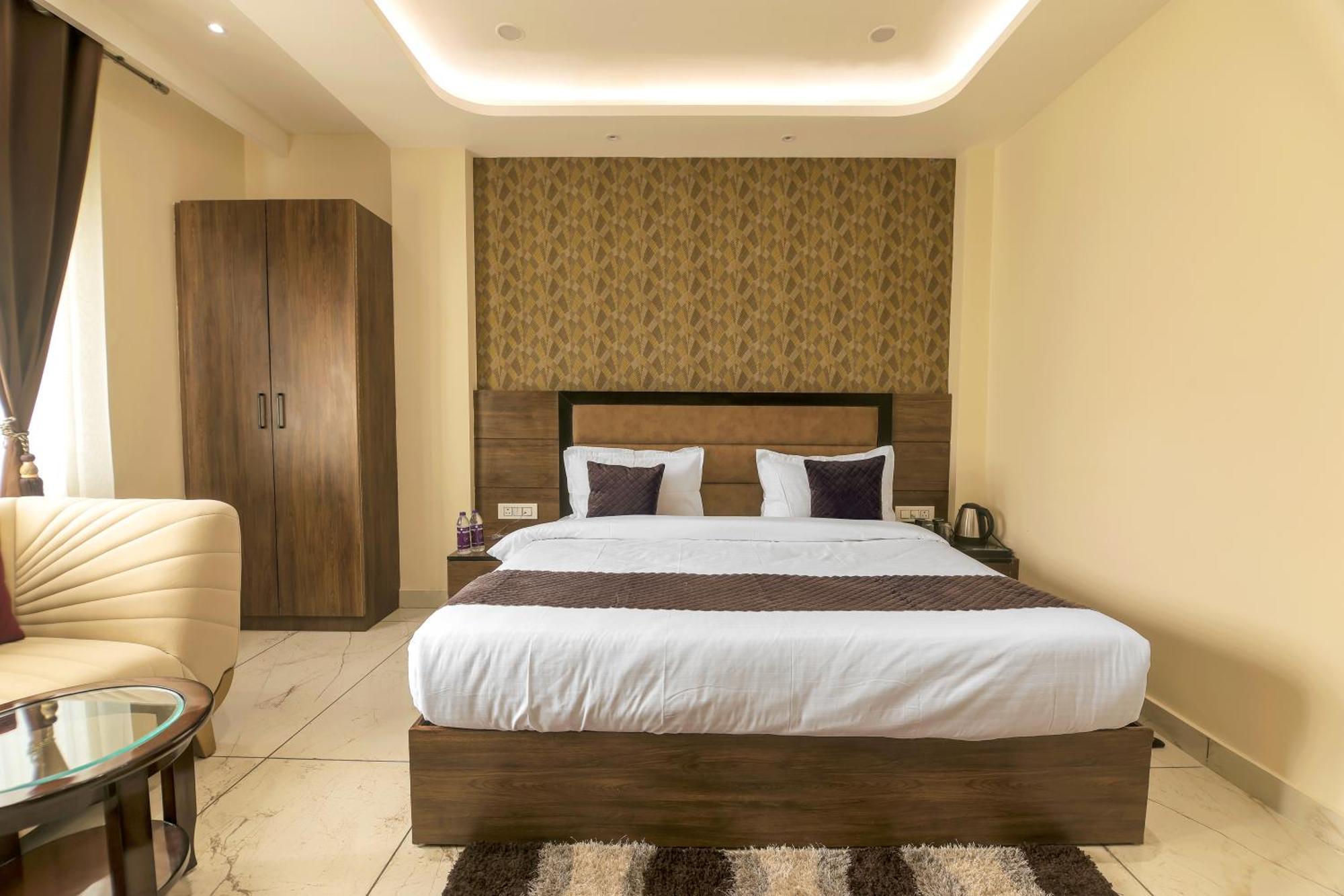 Hotel Hari Dhara, 100 Meters From Har-Ki-Pauri Haridwār Buitenkant foto