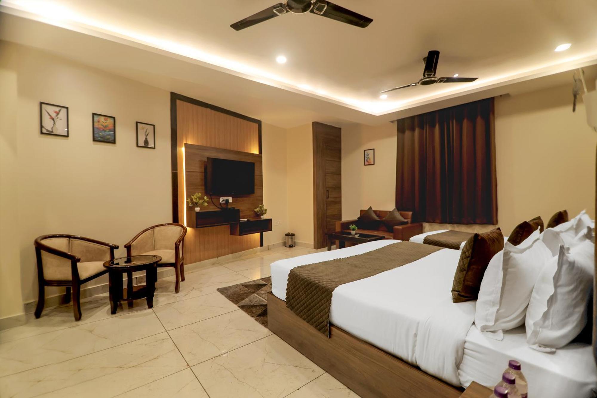 Hotel Hari Dhara, 100 Meters From Har-Ki-Pauri Haridwār Buitenkant foto